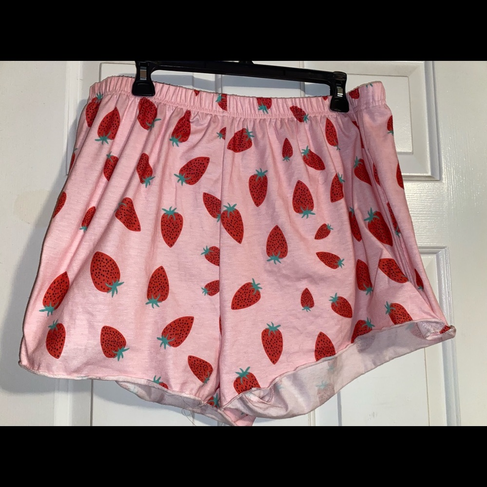 Strawberry Shorts